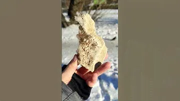 Кварц и альбит на породе, Архангельское, Урал. На сайте "Минералист" можно найти по артикулу 0169